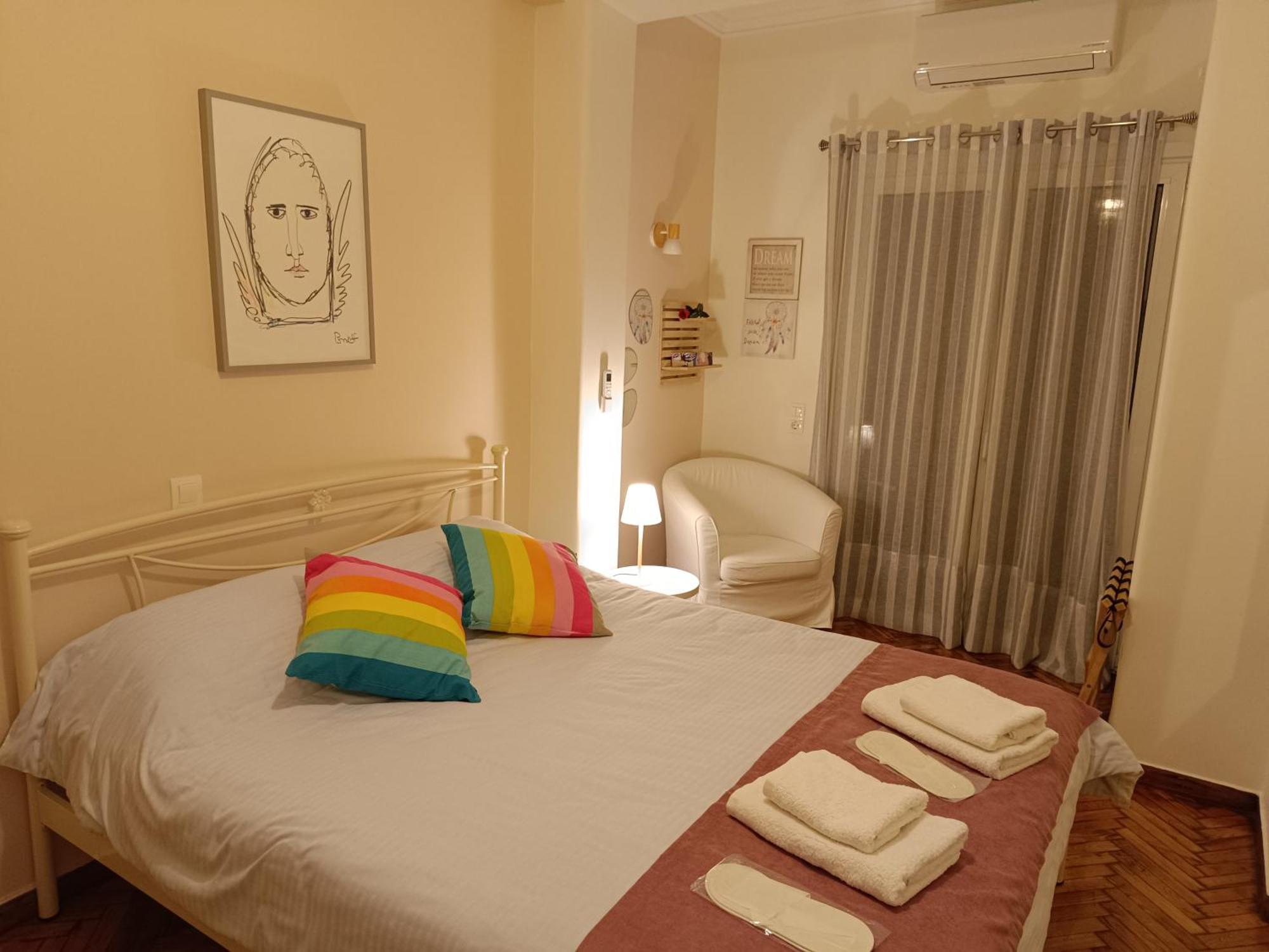 Golden Apartment In Victoria Ateny Zewnętrze zdjęcie